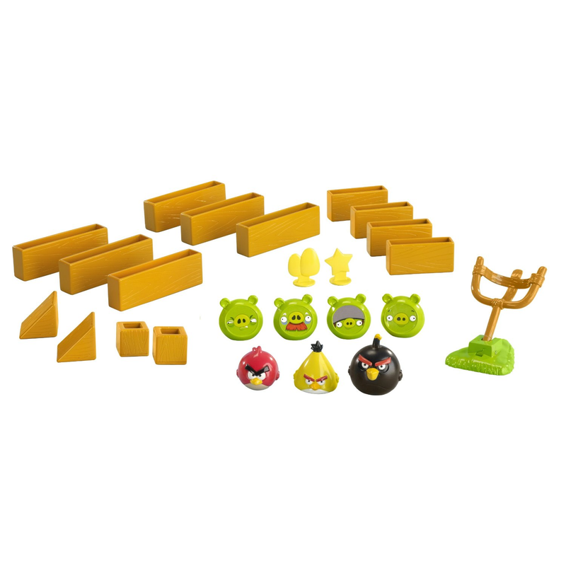 Illustration for article titled Angry Birds' Slingshot-Toting Board Game In Eight Exciting Images